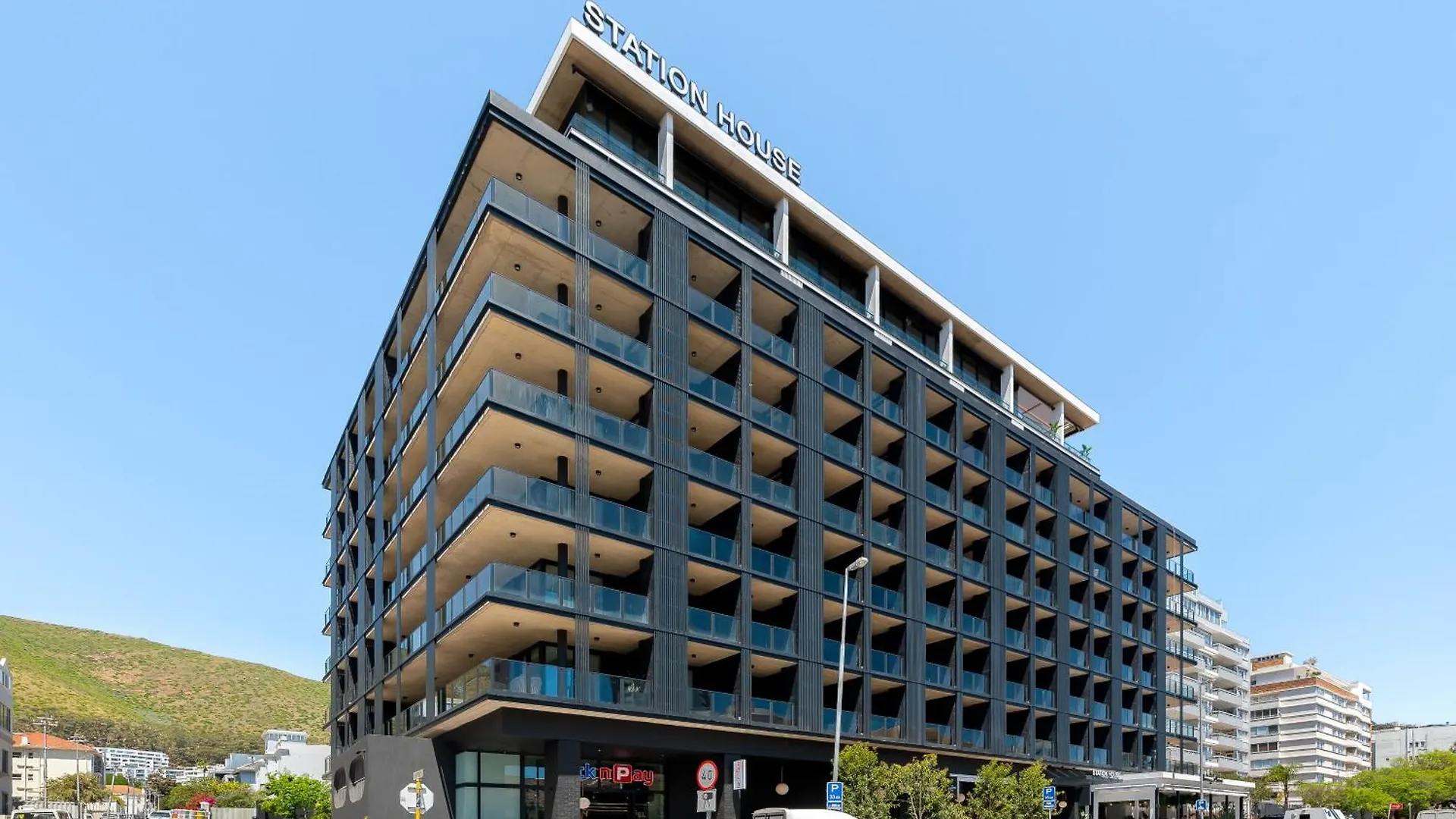 Station House Luxury Apartments Cape Town